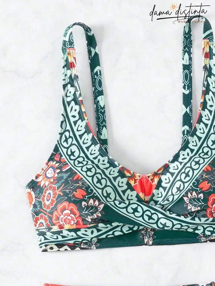 Biquíni Feminino Detalhes Cordão Torcido Kelly Conjunto De Feminino