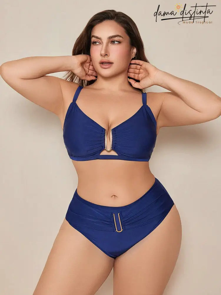 Biquíni Feminino Elegante Com Detalhe De Metal - Camily. Plus Size Conjunto