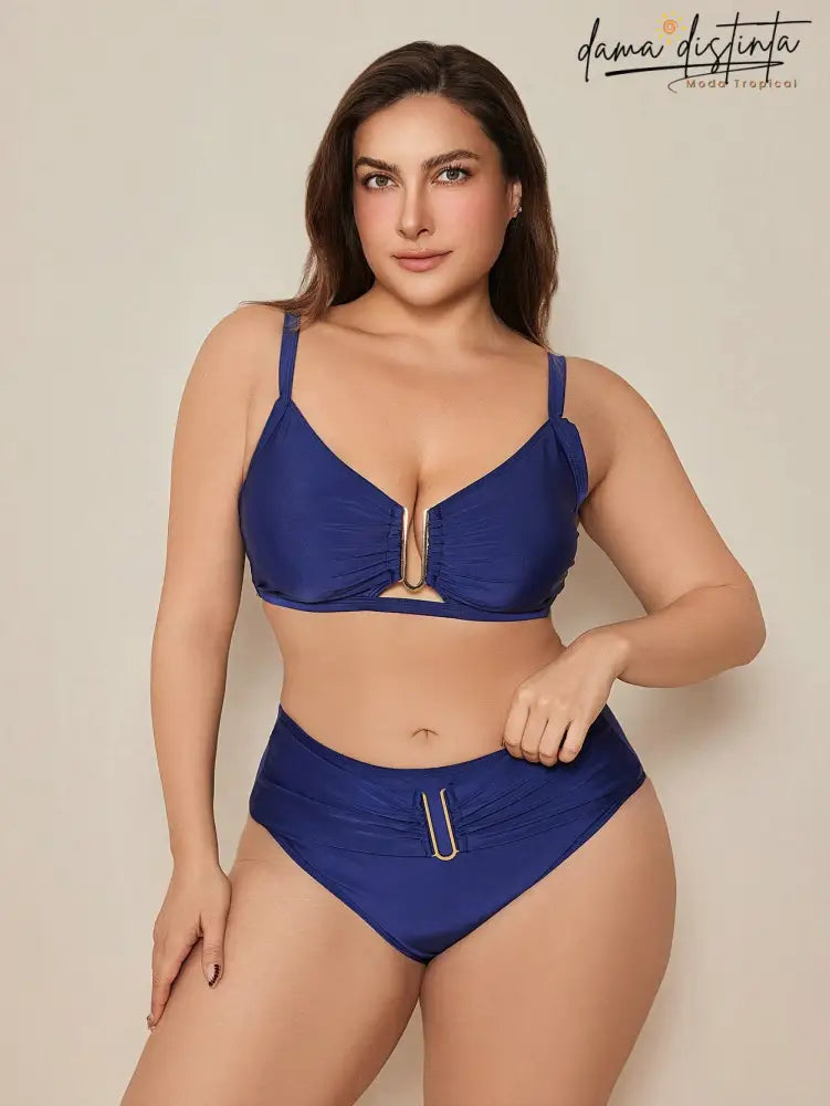 Biquíni Feminino Elegante Com Detalhe De Metal - Camily. Plus Size Conjunto