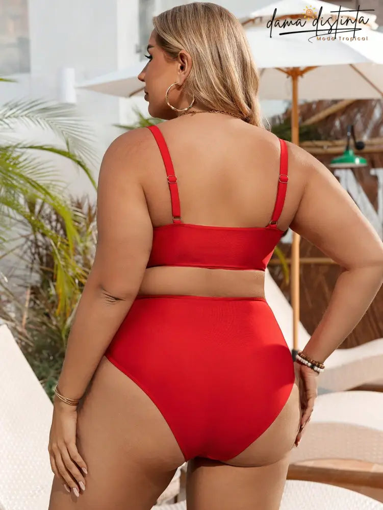 Biquíni Feminino Elegante Com Detalhe De Metal - Camily. Plus Size Conjunto