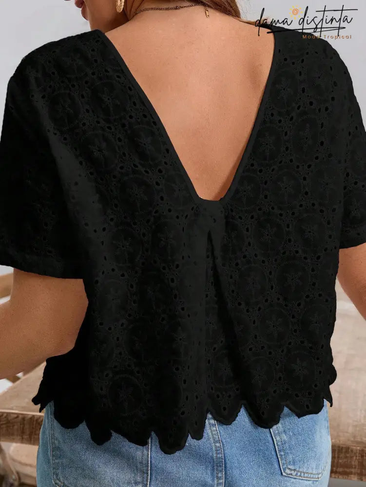 Blusa Feminina Com Decote Em V Nas Costas - Larissa. Plus Size Plus Size