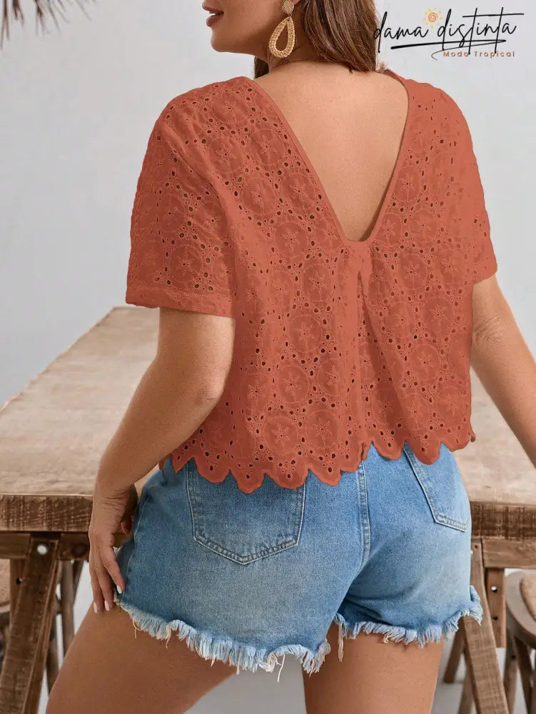 Blusa Feminina Com Decote Em V Nas Costas - Larissa. Plus Size Castanho / Gg (42-46) Plus Size