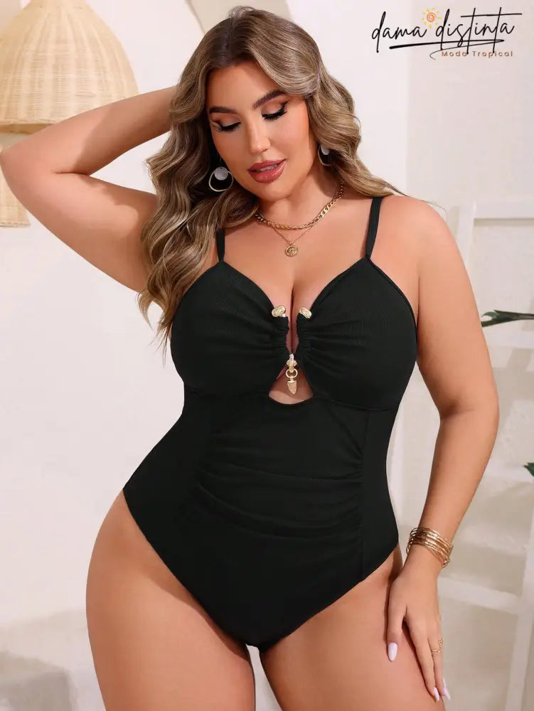 Maiô Feminino Com Detalhes No Busto Ziguezague Vazado Penellop. Plus Size P016 Uma Peça